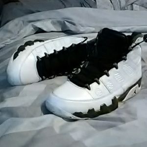 jordan 9s green